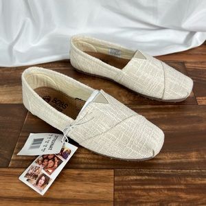 BOBS from Skechers Women's Helping Hand Slip-On Natural Burlap